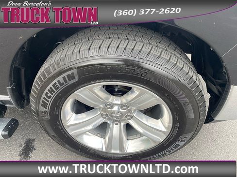 Used 2019 RAM 1500 Classic SLT AWD/4WD image 28