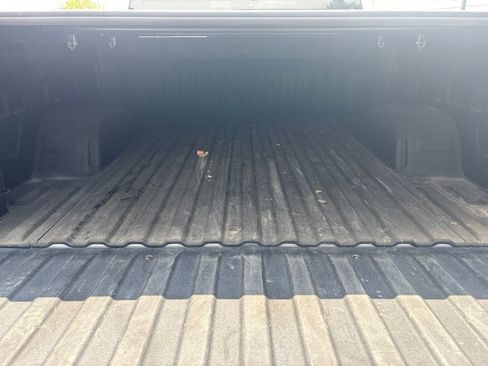 Used 2022 Chevrolet Silverado 1500 RST AWD/4WD image 9