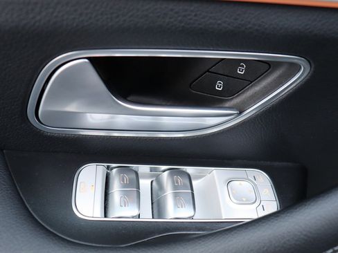 Used 2024 Mercedes-Benz GLE 350 4MATIC image 28