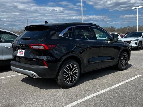 New 2025 Ford Escape PHEV FWD image 3