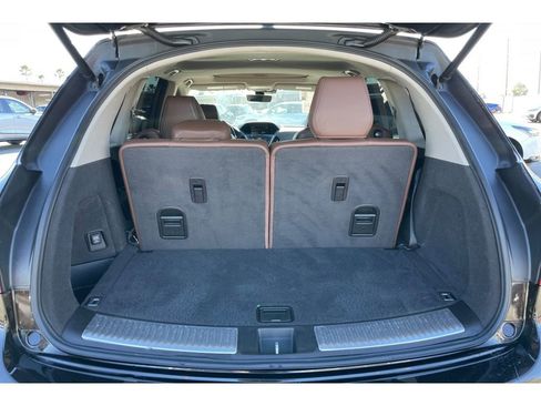 Used 2018 Acura MDX SH-AWD w/ Advance Package image 16