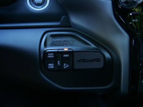Used 2022 RAM 2500 Laramie AWD/4WD image 31