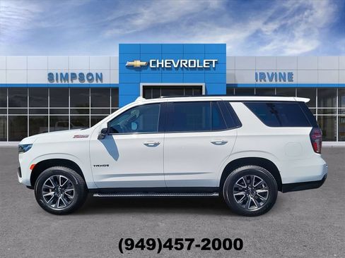 Used 2021 Chevrolet Tahoe Z71 w/ Luxury Package AWD/4WD image 5