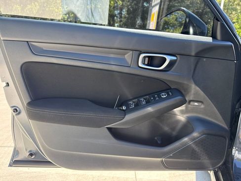Used 2024 Honda Civic Sport image 14