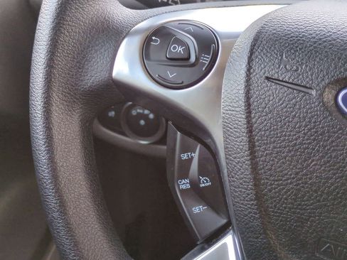 Used 2022 Ford Transit Connect XL image 20