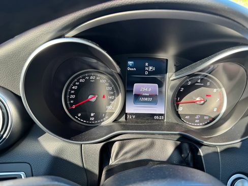 Used 2015 Mercedes-Benz C 300 4MATIC Sedan image 17