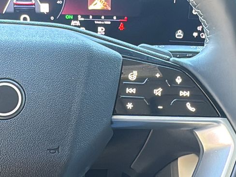 Used 2025 Audi Q5 Prestige image 24