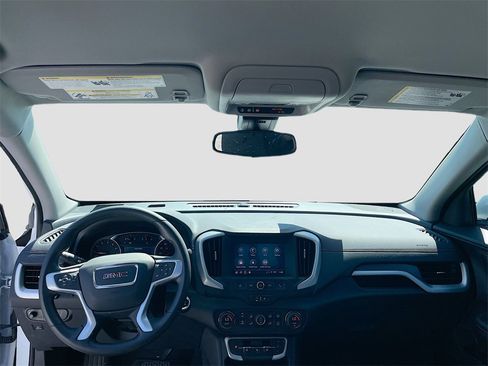 Used 2022 GMC Terrain SLE w/ Driver Convenience Package image 18
