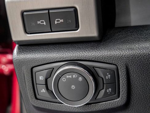 Used 2019 Ford F250 Platinum w/ Platinum Ultimate Package image 31