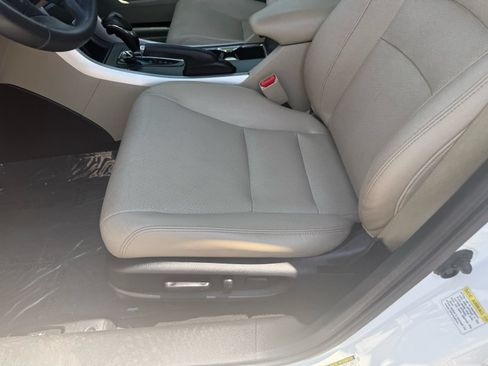 Used 2015 Honda Accord EX-L image 12
