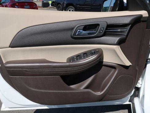 Used 2015 Chevrolet Malibu LT w/ Power Convenience Package image 19