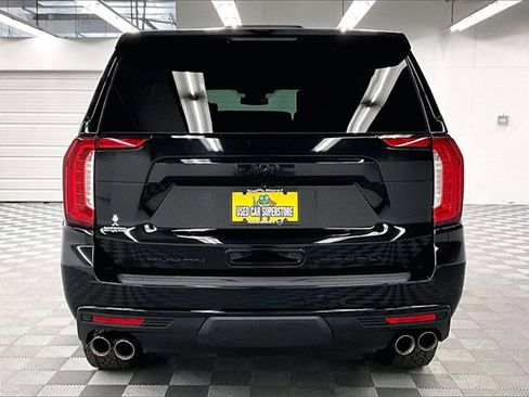 Used 2023 GMC Yukon Denali w/ LPO, Floor Liner Package image 4