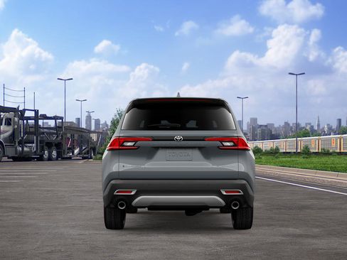 New 2026 Toyota Grand Highlander MAX Platinum image 8