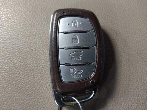 Used 2020 Hyundai Elantra Value Edition FWD image 32