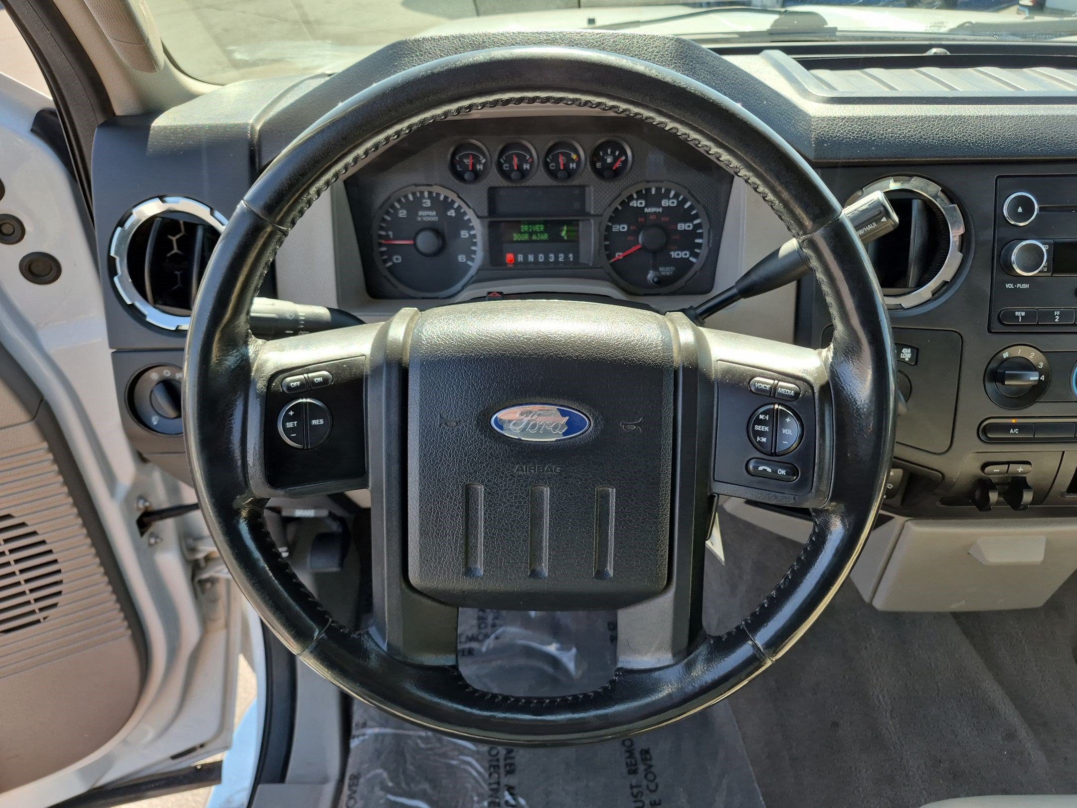 Used 2010 Ford F250 XLT AWD/4WD image 16