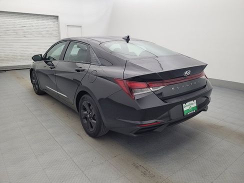 Used 2023 Hyundai Elantra SEL FWD image 5