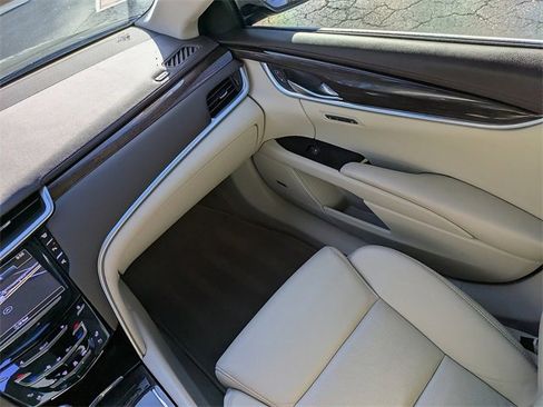 Used 2016 Cadillac XTS Luxury w/ Driver Awareness Package image 16