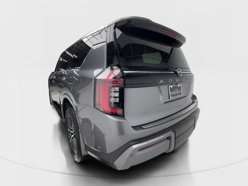 Used 2026 Nissan Armada SL w/ Captain's Chari Seat Package RWD image 10