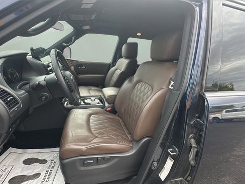 Used 2023 Nissan Armada Platinum w/ Captain's Chairs Package RWD image 17