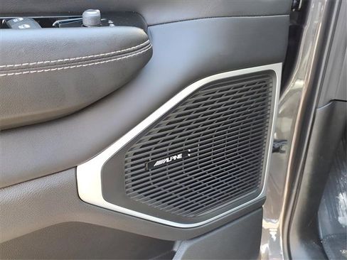 New 2025 Jeep Wagoneer 4WD image 6