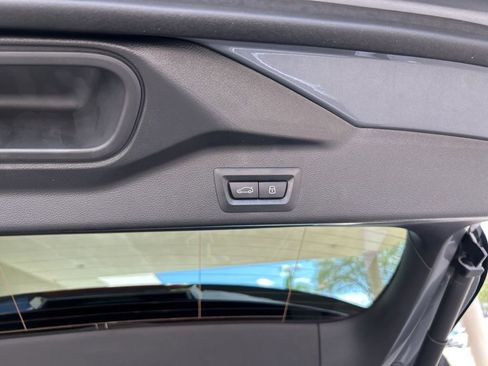 Used 2026 BMW X5 sDrive40i image 38