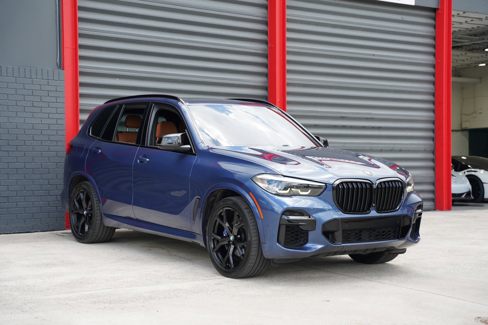 Used 2022 BMW X5 sDrive40i w/ M Sport Package RWD image 10