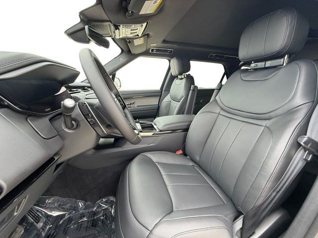 New 2026 Land Rover Range Rover Sport Dynamic SE AWD/4WD image 10