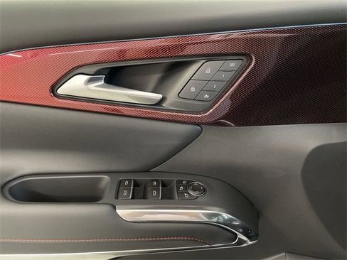 New 2026 Chevrolet Traverse RS image 27