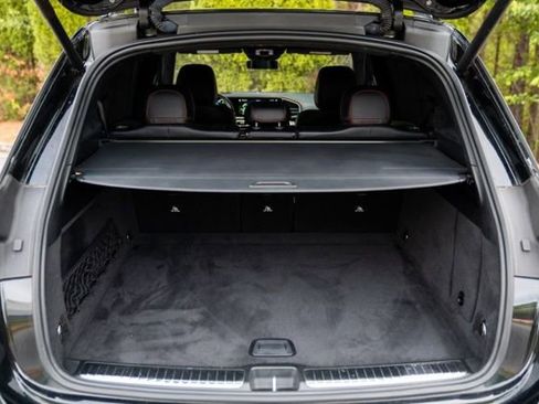 Used 2021 Mercedes-Benz GLE 63 AMG S image 23