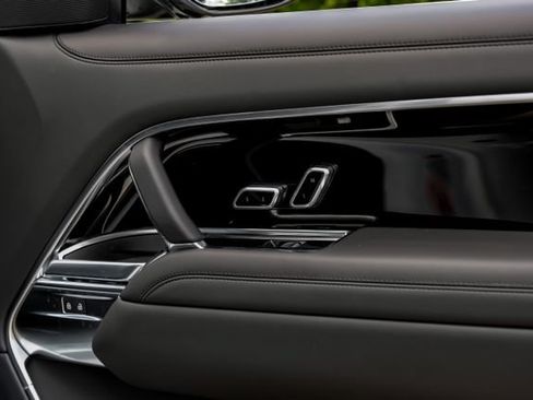New 2026 Land Rover Range Rover SE AWD/4WD image 58