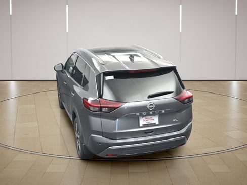 Certified 2023 Nissan Rogue SL w/ SL Premium Package FWD image 37