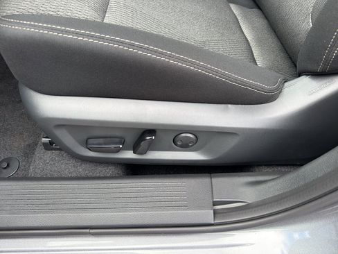 New 2026 Nissan Rogue SV AWD/4WD image 15