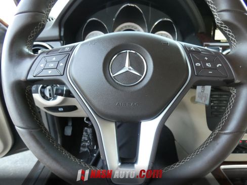 Used 2014 Mercedes-Benz GLK 350 2WD image 46