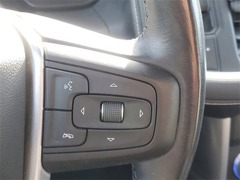 Used 2021 GMC Yukon SLT w/ SLT Premium Package image 24