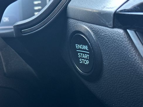 Certified 2023 Ford Escape Active FWD image 21