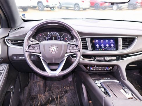 Certified 2023 Buick Enclave Avenir image 16