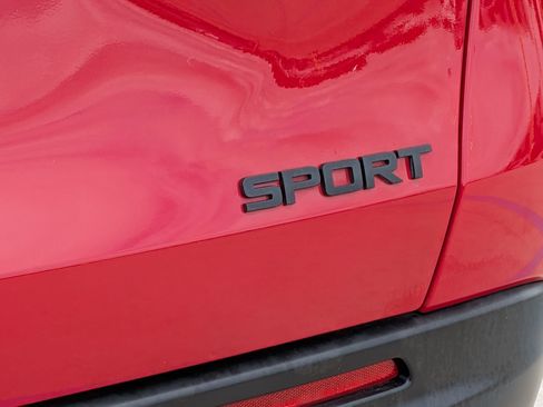 Used 2025 Honda HR-V Sport image 25