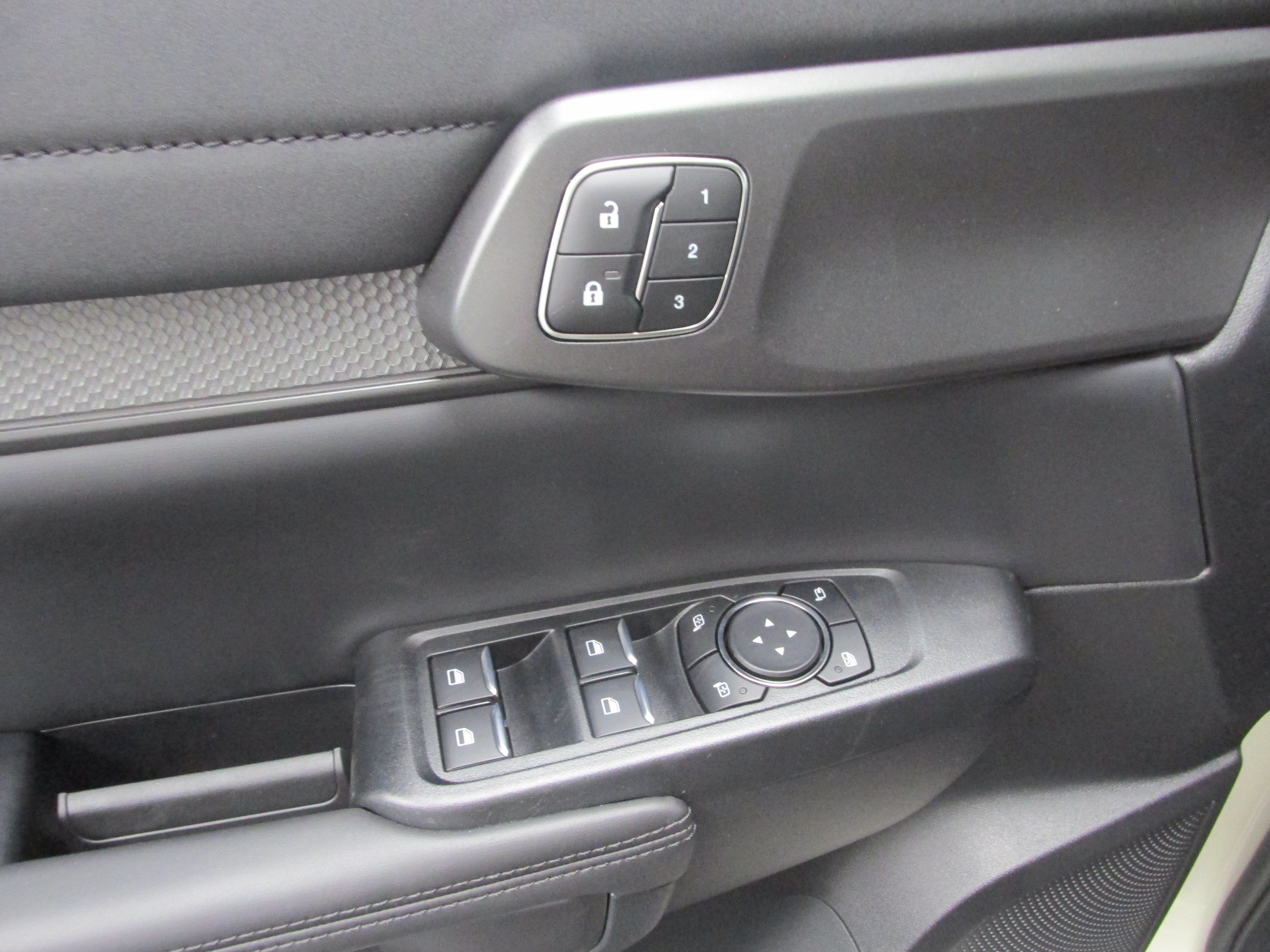 New 2025 Ford Ranger Raptor AWD/4WD image 30