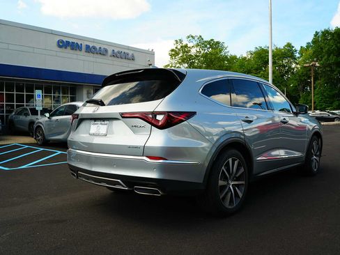 Used 2026 Acura MDX w/ Technology Package AWD/4WD image 6
