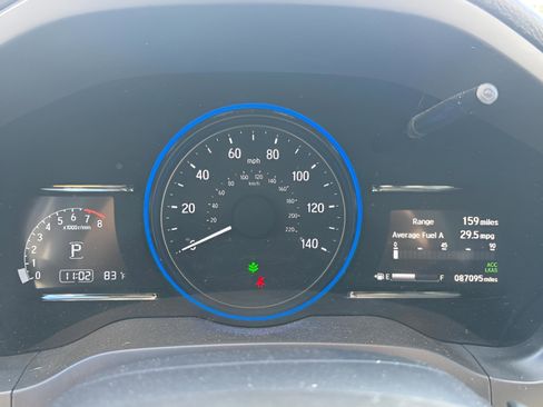 Used 2021 Honda HR-V EX image 28