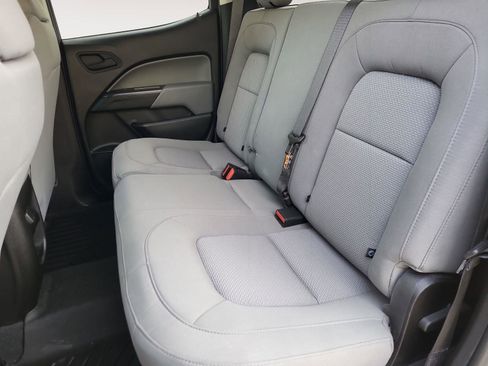 Used 2021 Chevrolet Colorado W/T image 17