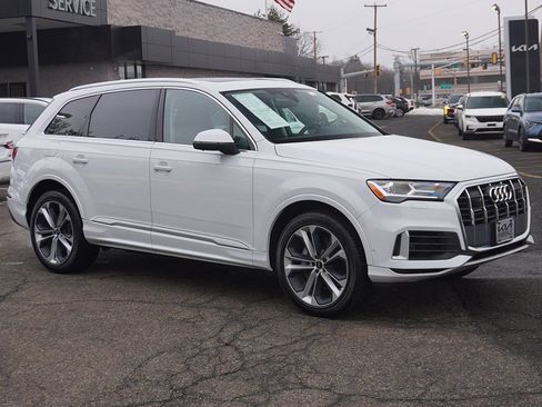 Used 2022 Audi Q7 3.0T Premium Plus w/ Premium Plus Package image 2