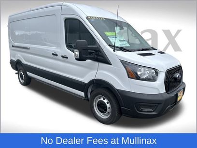 New 2025 Ford Transit 250 148 Medium Roof w/ Load Area Protection Package