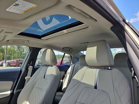 New 2026 Nissan Sentra SL w/ Floor Mat Package image 33