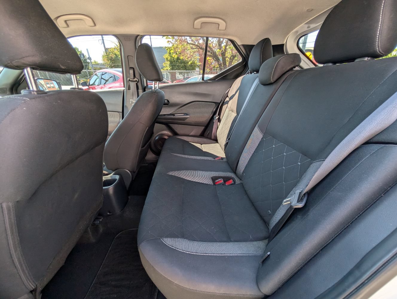 Used 2020 Nissan Kicks S FWD image 17