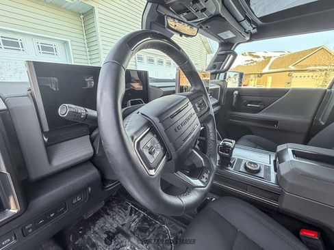 Used 2025 GMC Hummer EV 2X AWD/4WD image 59