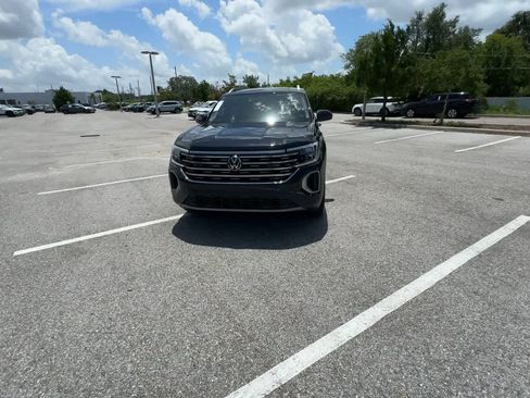Certified 2026 Volkswagen Atlas SEL AWD/4WD image 3
