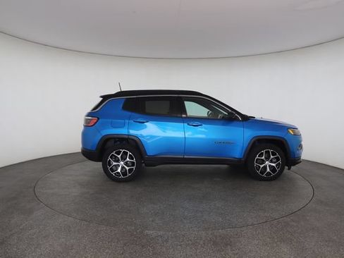 Used 2024 Jeep Compass Limited AWD/4WD image 23