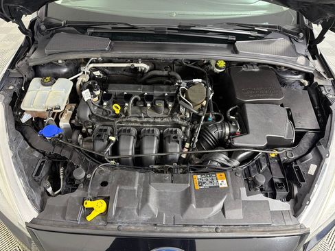 Used 2016 Ford Focus SE FWD image 23