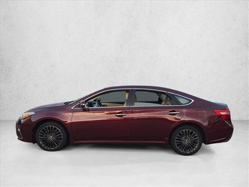 Used 2018 Toyota Avalon Touring w/ All Weather Liner Package FWD image 8